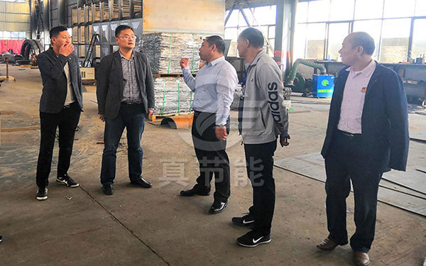 企業(yè)到廠家進行考察 企業(yè)到廠家進行考察