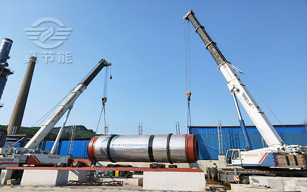 環(huán)保污泥烘干設備吊裝現(xiàn)場 環(huán)保污泥烘干設備吊裝現(xiàn)場